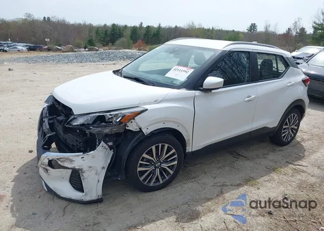 2021 Nissan Kicks Sv Xtronic Cvt из США, поврежденный, VIN 3N1CP5CVXML470495